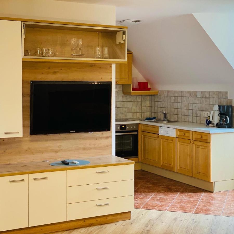Almtalhotel Appartements In Pettenbach Exteriör bild